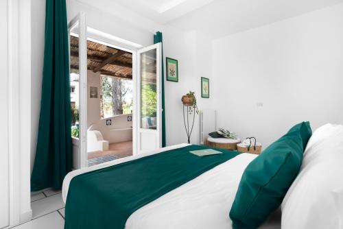 Ένα ή περισσότερα κρεβάτια σε δωμάτιο στο Villa Gilù in Sorrento coast - De Vivo Realty