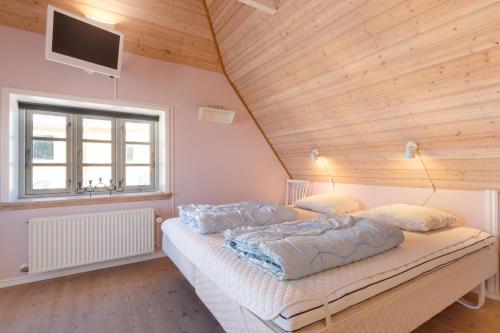 Postel nebo postele na pokoji v ubytování Unique Holiday Home Located On Norgesvej 8