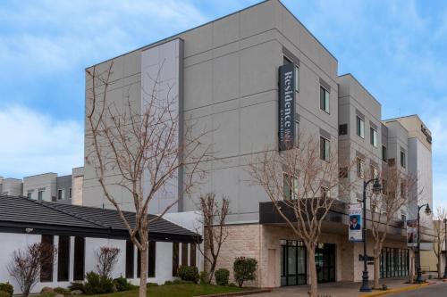 a rendering of the front of the hotel at Residence Inn by Marriott Lancaster Palmdale in Lancaster