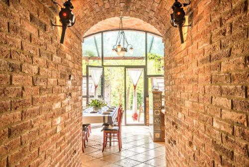 Φωτογραφία από το άλμπουμ του Villa Il Fornacino σε Rapolano Terme
