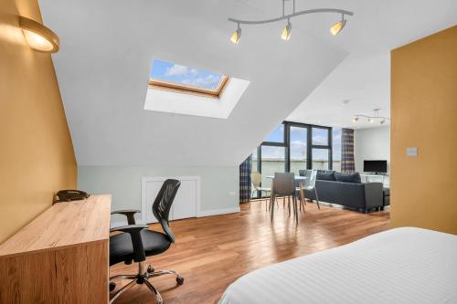 Posezení v ubytování Roomzzz Leeds Headingley
