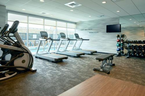 Fitness centrum a/nebo fitness zařízení v ubytování Fairfield by Marriott Inn & Suites Palmdale West