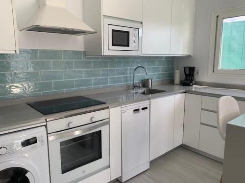 Renovated 2 bedroom bungalow in playa del inglés