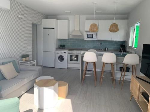 Fotografie z fotogalerie ubytování Renovated 2 bedroom bungalow in playa del inglés v destinaci Playa del Ingles