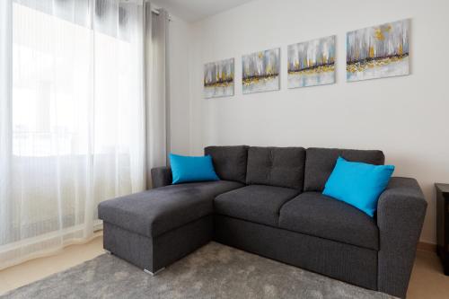 Gallery image of Luxurious Newly Renovated 2 Bedroom Condo by the Beach in Benidorm
