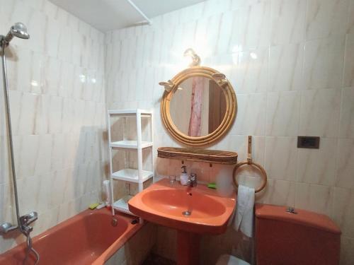 Ванная комната в Castro-urdiales Apartamento compartido o Apartamento entero