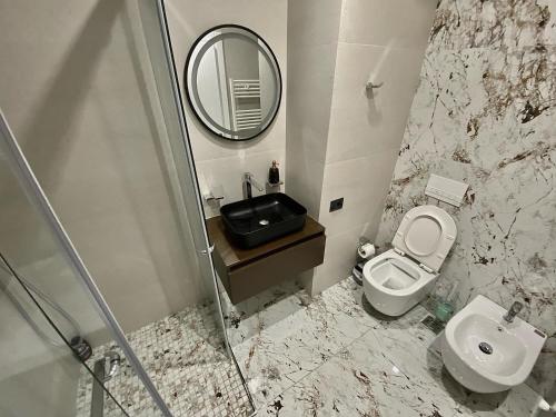 Phòng tắm tại Lux Apartment 01 + Free Parking