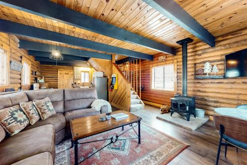 Lizzy's Log Cabin – Photos 4