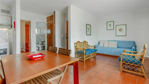 Vilamoura Coastal Retreat by LovelyStay