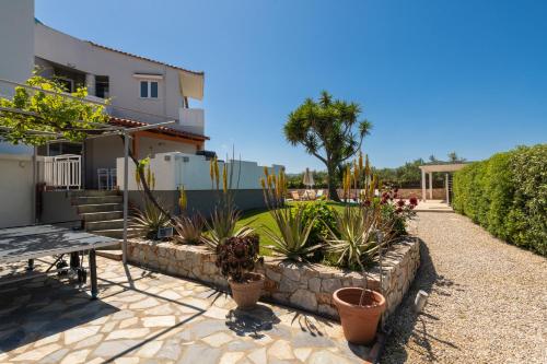 Villa Tranquillaにある庭