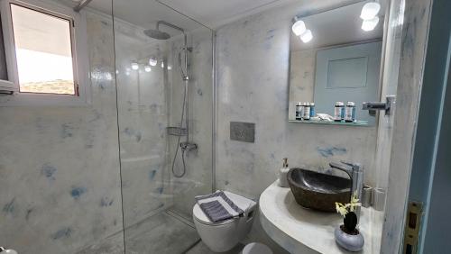 Ένα μπάνιο στο Bayview Villa with Jaccuzi - Milos