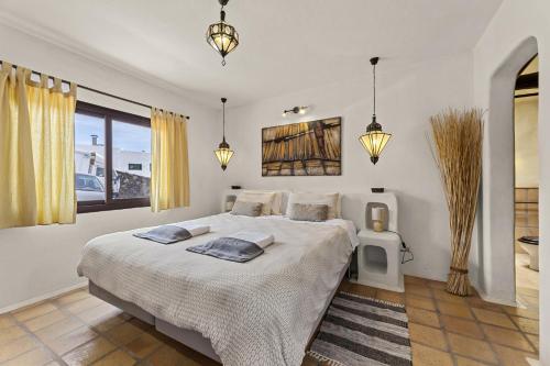 Posteľ alebo postele v izbe v ubytovaní Bermeja - Apartamento rural con piscina