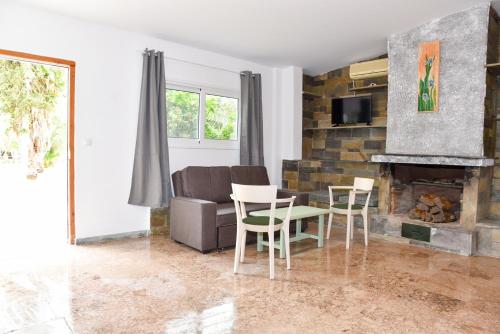 Barreira Beachfront Room 1