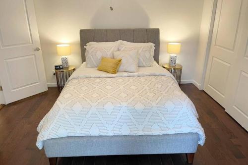 Gallery image of Lakeview Bungalow-Access to Lake, Pool, Gym, &Park in Lago Vista