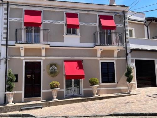 Το κτήριο όπου στεγάζεται  το bed & breakfast