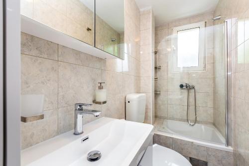 Ένα μπάνιο στο Modern flat in Rijeka
