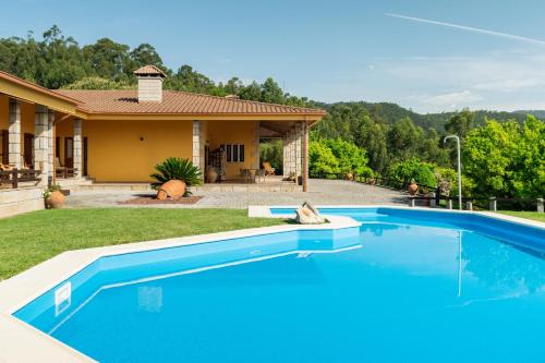 Gallery image of Quinta Devesa do Monte in Amares
