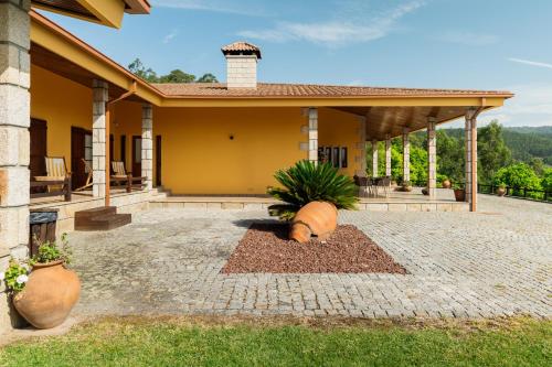 Gallery image of Quinta Devesa do Monte in Amares