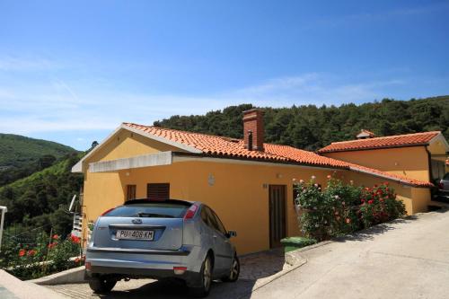 Apartments with parking space Rabac, Labin - 6414