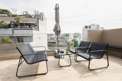 City Life Athens Apartments