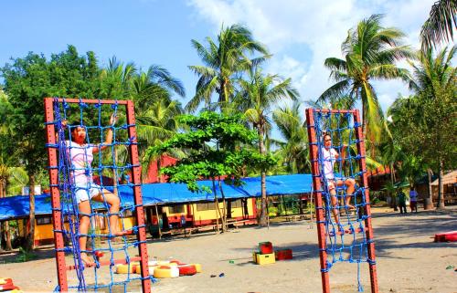 Area permainan anak di Bakasyunan Resort and Conference Center - Zambales