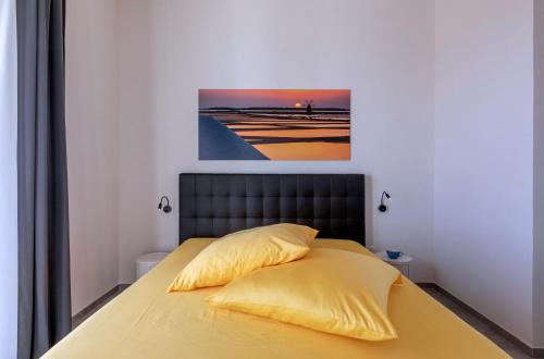 Katil atau katil-katil dalam bilik di Casa B, Room 2 - mit Pool - at Lagoon - Lo Stagnone Kite Spot - Palm Kite Paradise