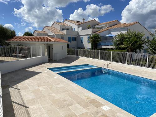 Appartement Vaux-sur-Mer, 2 pièces, 3 personnes - FR-1-539-10