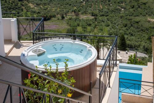 Bassein majutusasutuses Villa Summer Time või selle lähedal