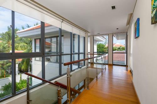 Μπαλκόνι ή βεράντα στο Ocean Sunny Villas Da Nang