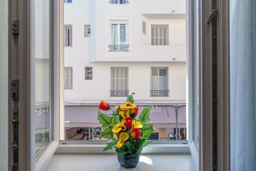 IMHOST -Cannes Centre Rue Hoche Palais - Croisette plage