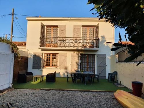 Maison L'Aiguillon-sur-Mer, 5 pièces, 6 personnes - FR-1-476-148