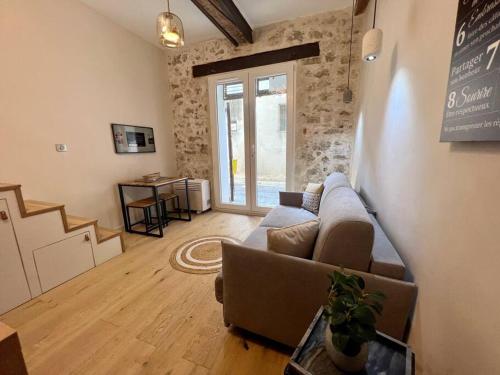 Antibes cute Duplex Studio
