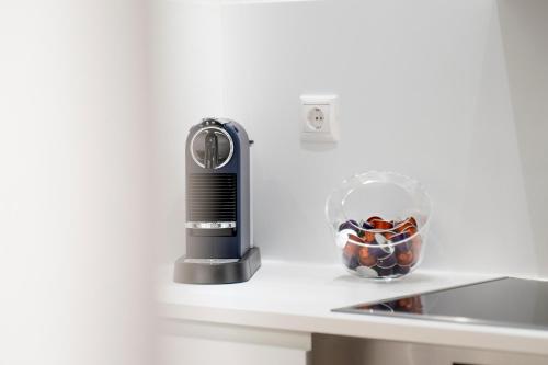 The Urban Nest Design 1BR in Trendy Kerameikos