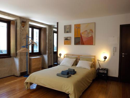 Framer's House - World's Oldest Framing Atelier