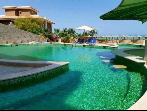 Apartment - Sleeps 4 - Pool - Pet friendly