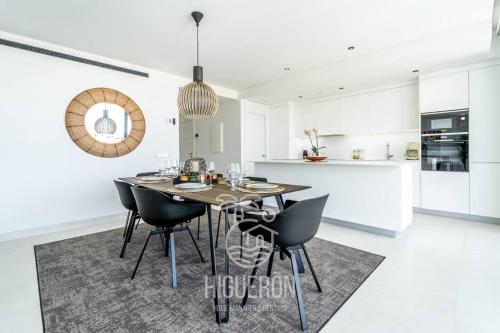 HigueronRentals Casa Mar