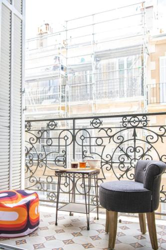 Grand 2 chambres avec balcon Parc Longchamp