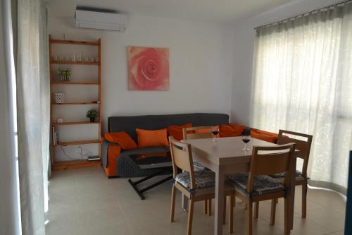 Gallery image of Triplex a 200 metros de la playa in Gandía