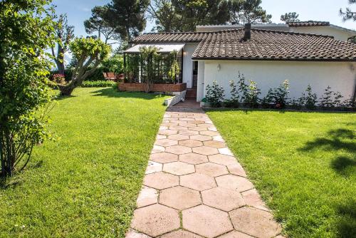 Fotografie z fotogalerie ubytování S315 - Sirolo, villa singola con giardino panoramico v destinaci Casa Petromilli