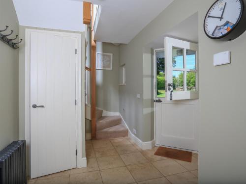 Warren Cottage – Photos 2