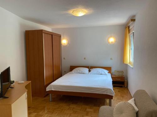 Apartment Begić Makarska