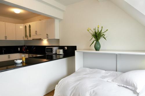 Gallery image of Residence Apartments by Hotel du Commerce in Basel