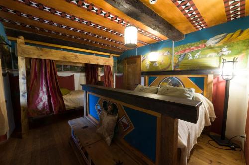 Poschodová posteľ alebo postele v izbe v ubytovaní Castello di Zumelle