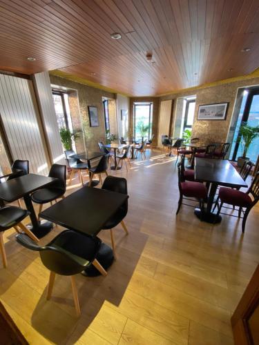 Χώρος καθιστικού στο Hotel Des Falaises