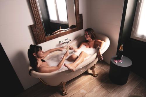 Гости Naâd Hotel Sarlat Centre Ville