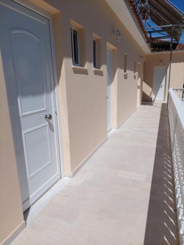 Gallery image of ROULA STUDIOS in Tsilivi