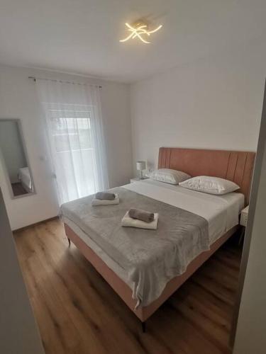 Apartment S