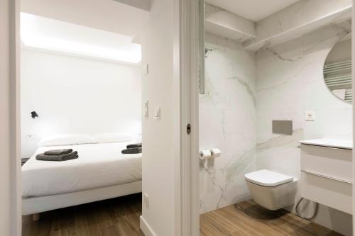 A bathroom at Arroka