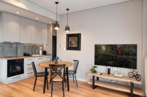 City Base Apartment