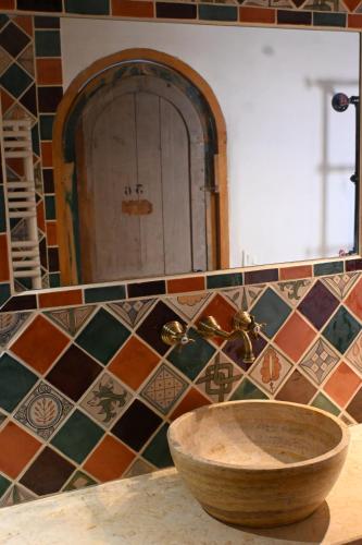 Gambar di galeri bagi Maison Porte Heureuse di Roussillon